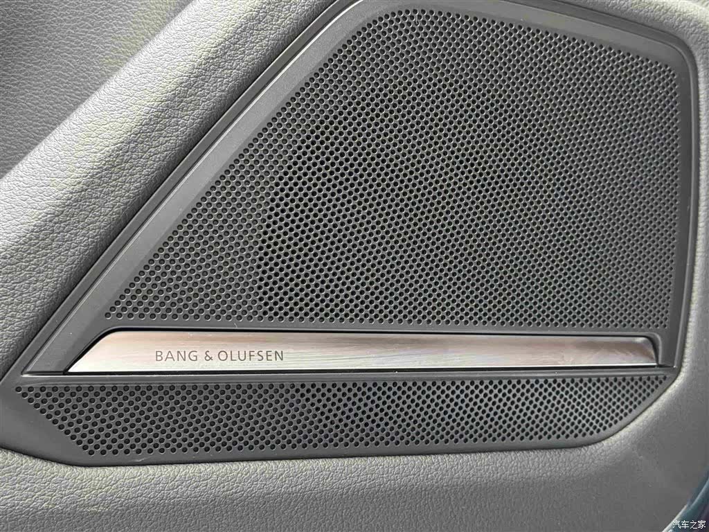Audi A7L, 2023 12