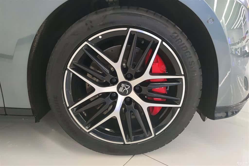 BYD Han, 2025 6
