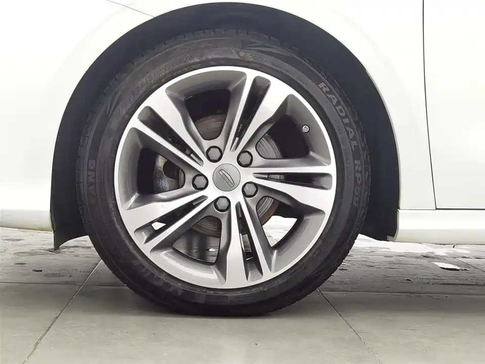Geely Binrui