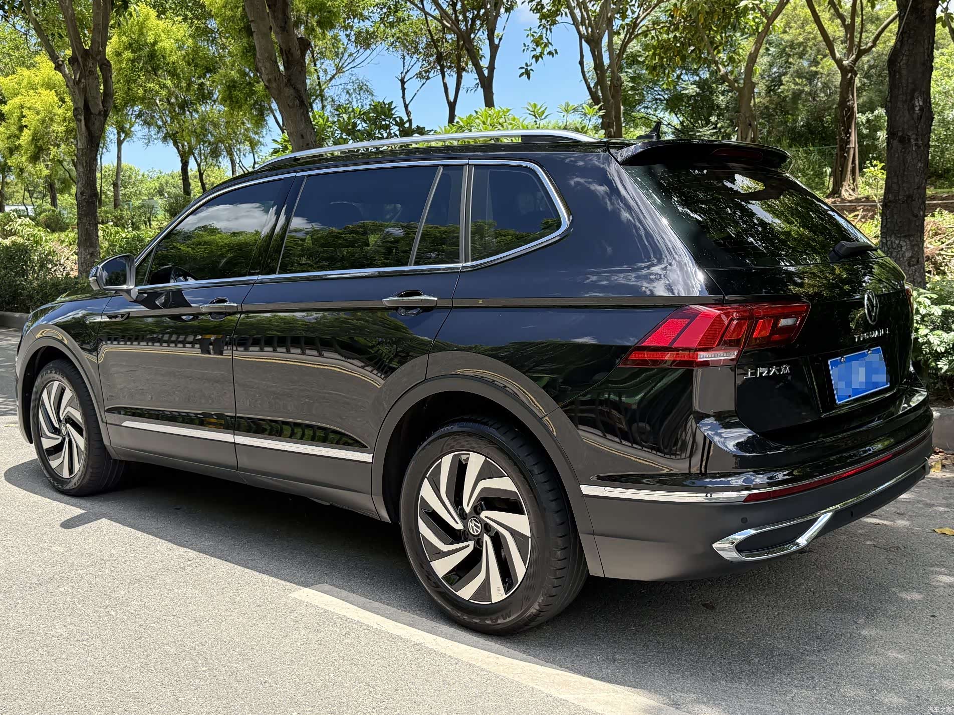 Volkswagen Tiguan L, 2024 4