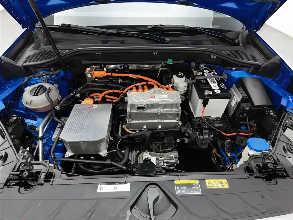 Audi Q2L Audi Q2L