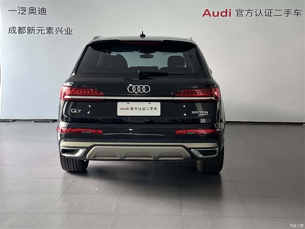 Audi Q7, 2021 все фото
