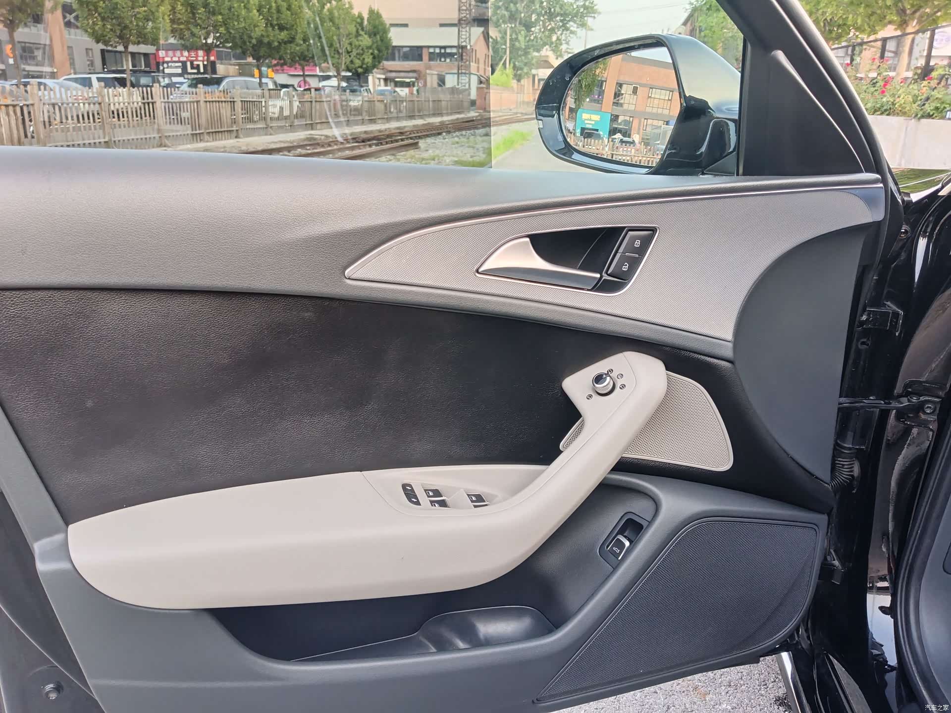 Audi A6L, 2016 14