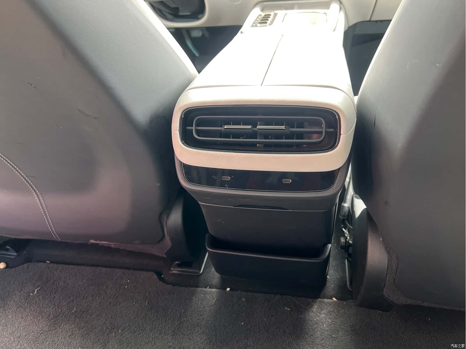 Xiaomi SU7, 2024 13