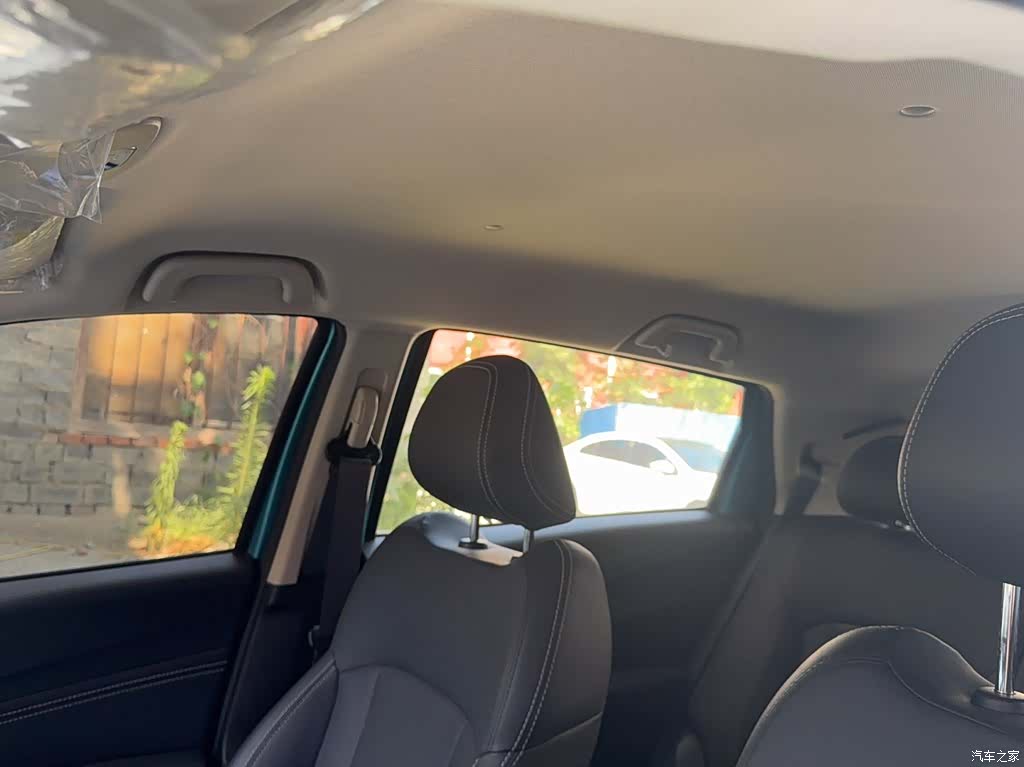 Geely X3, 2021 11