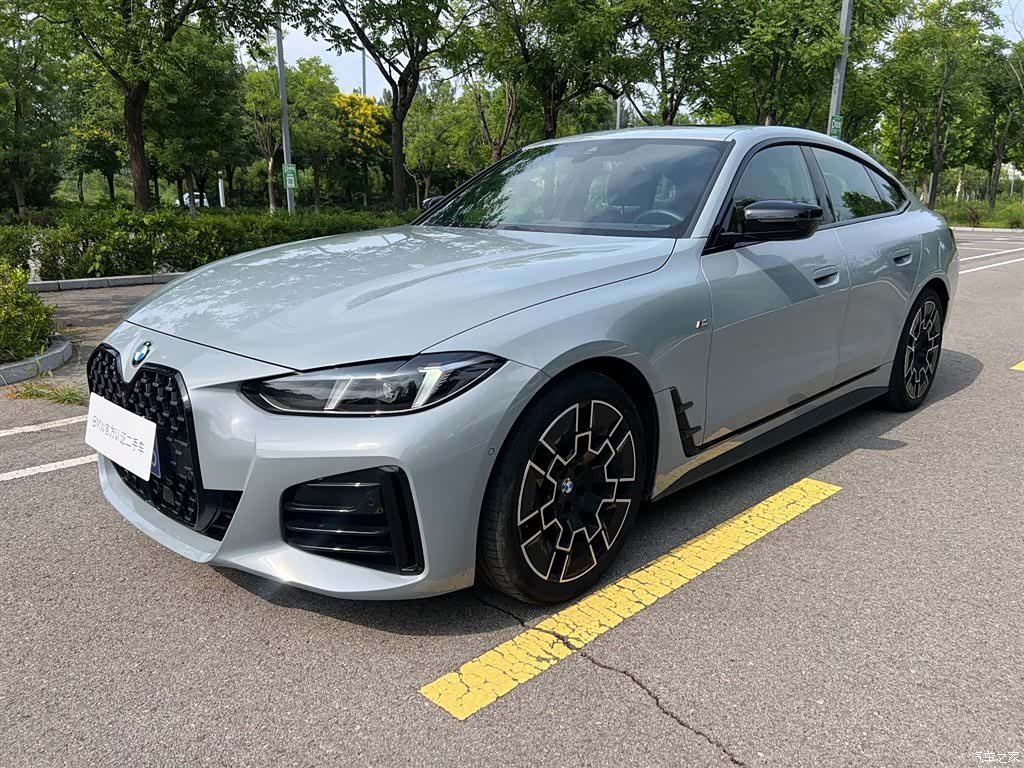 BMW 4 Series, 2025 1
