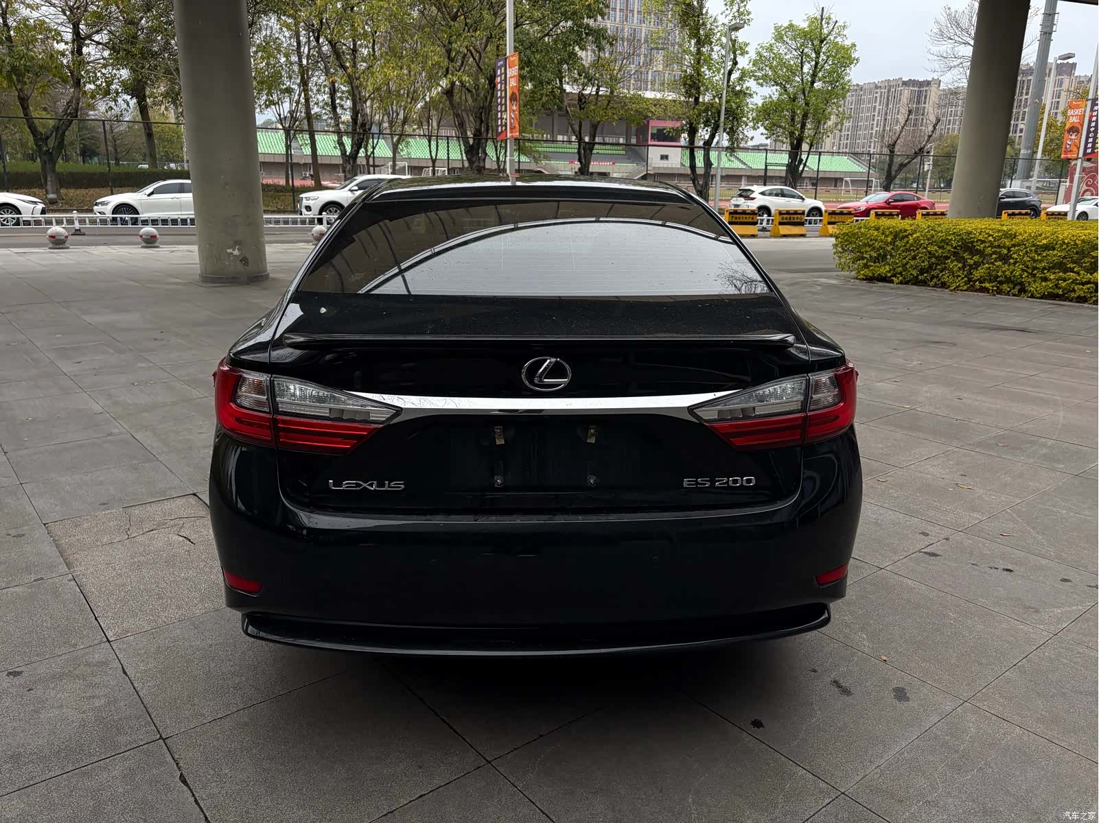 Lexus ES, 2018 8