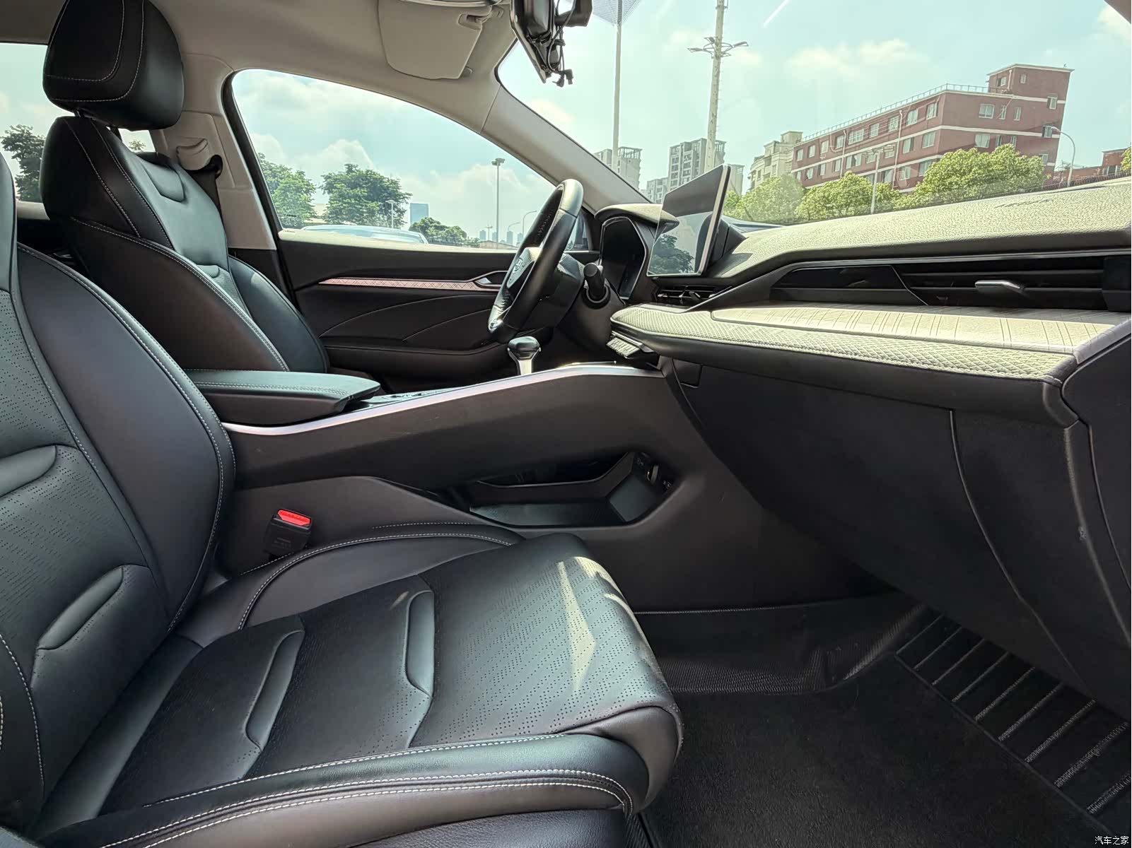 Geely Preface, 2023 17