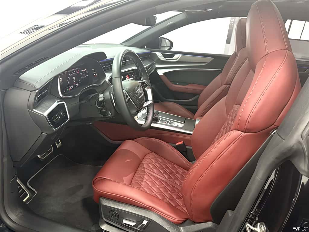 Audi A7L, 2024 13