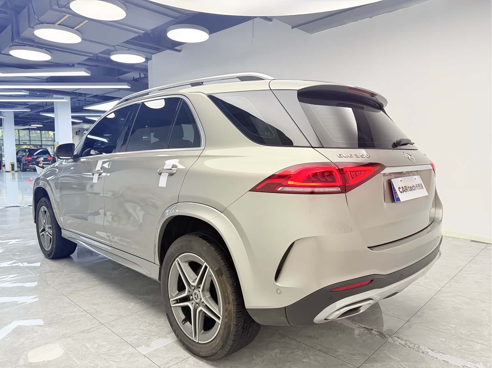 Mercedes-Benz GLE, 2019 4