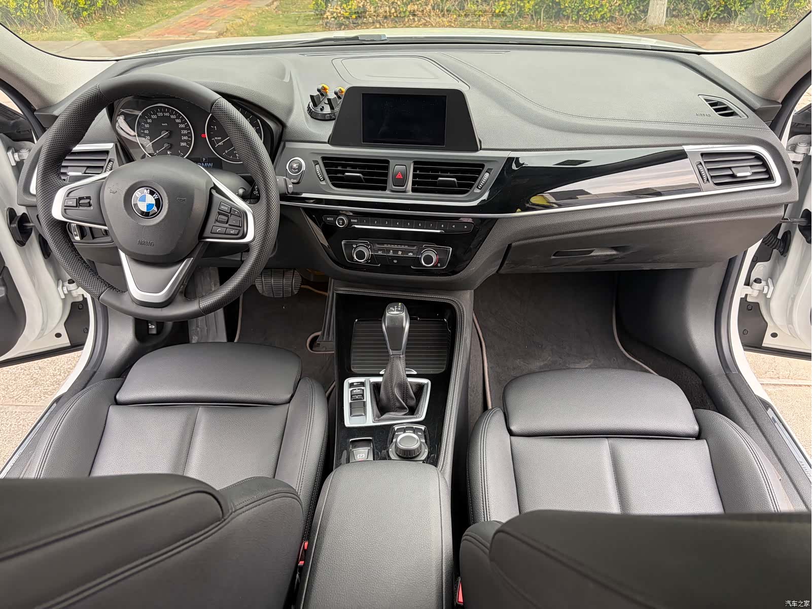 BMW 1 Series, 2017 11
