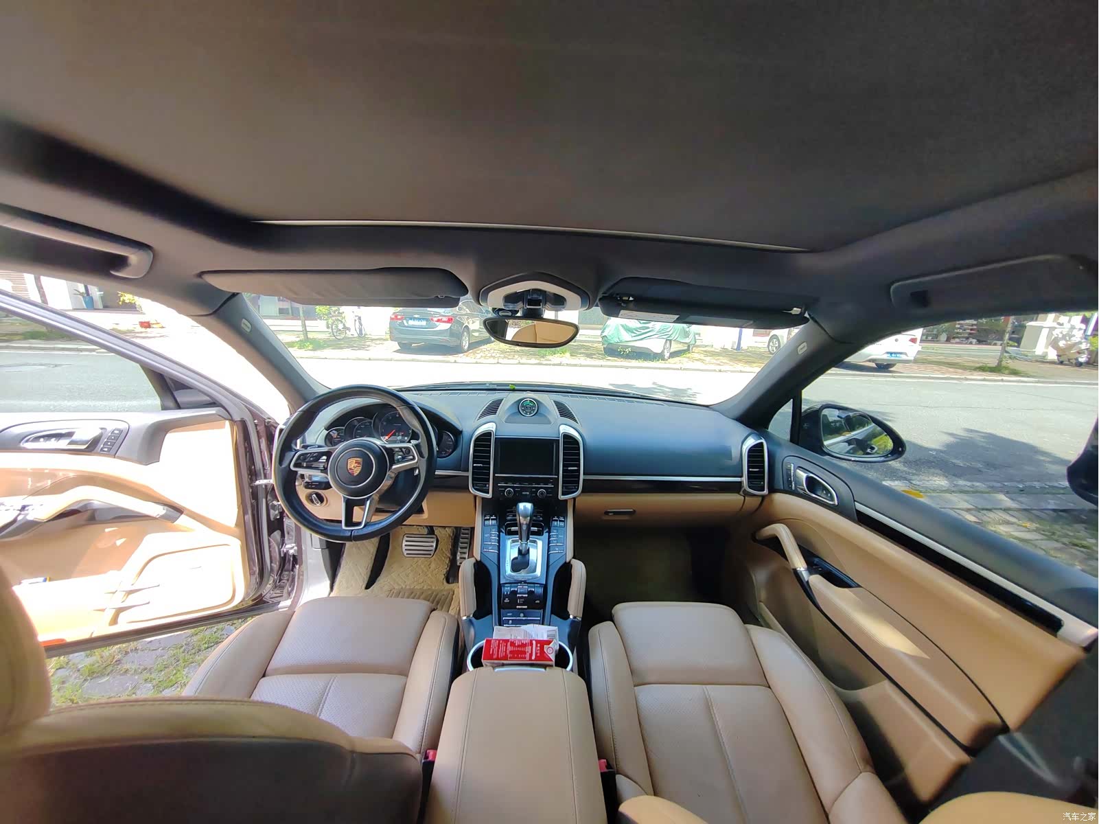 Porsche Cayenne, 2015 16