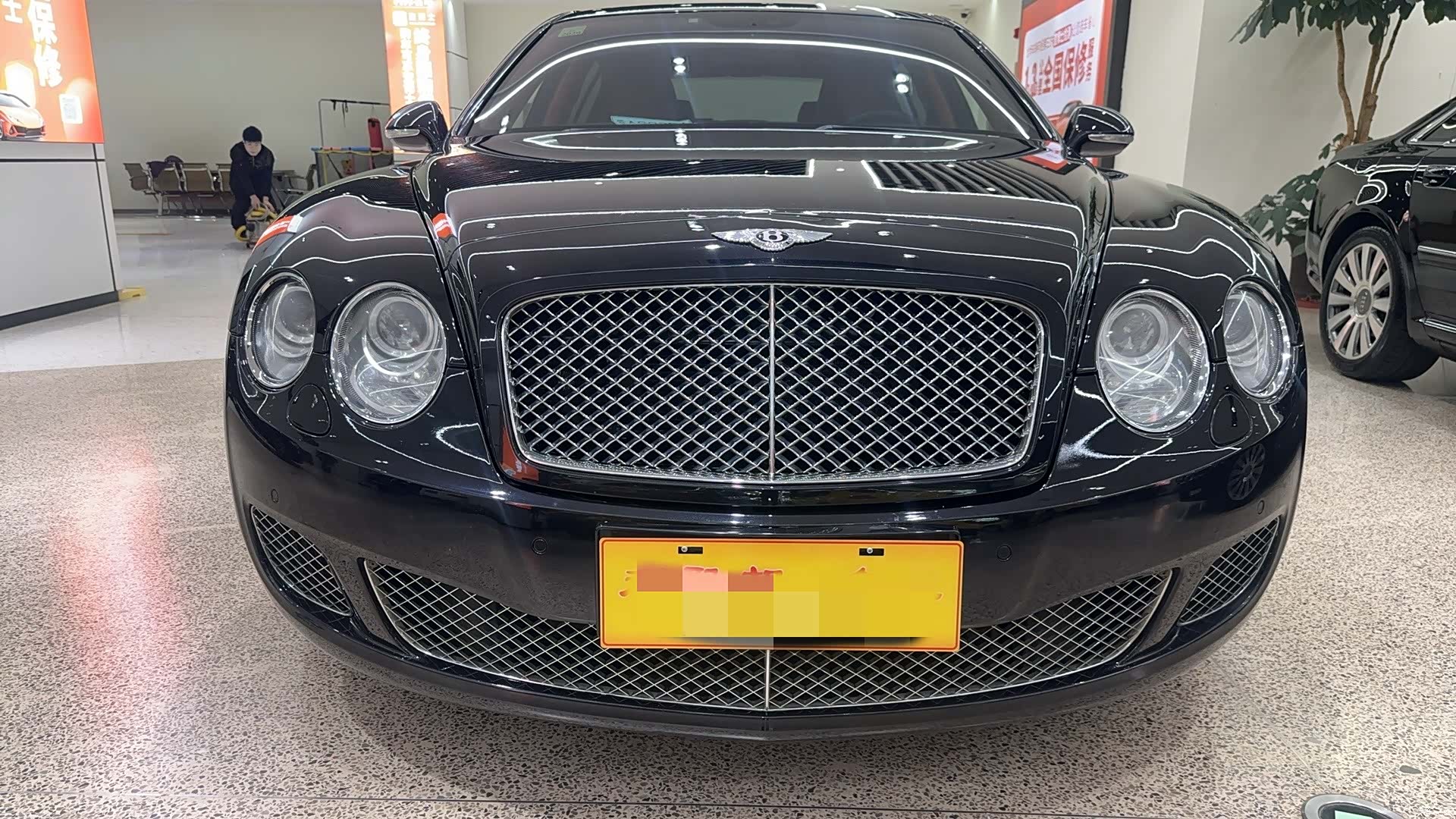 Bentley Flying Spur, 2012 1
