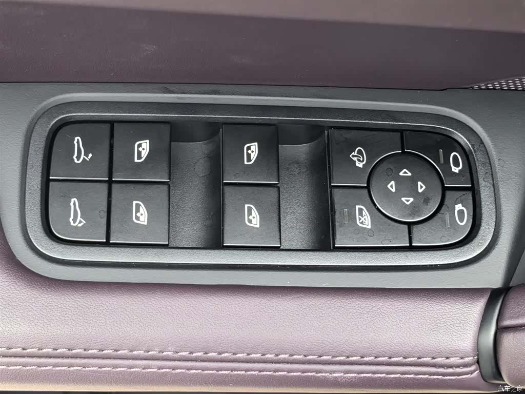 Porsche Cayenne, 2024 28