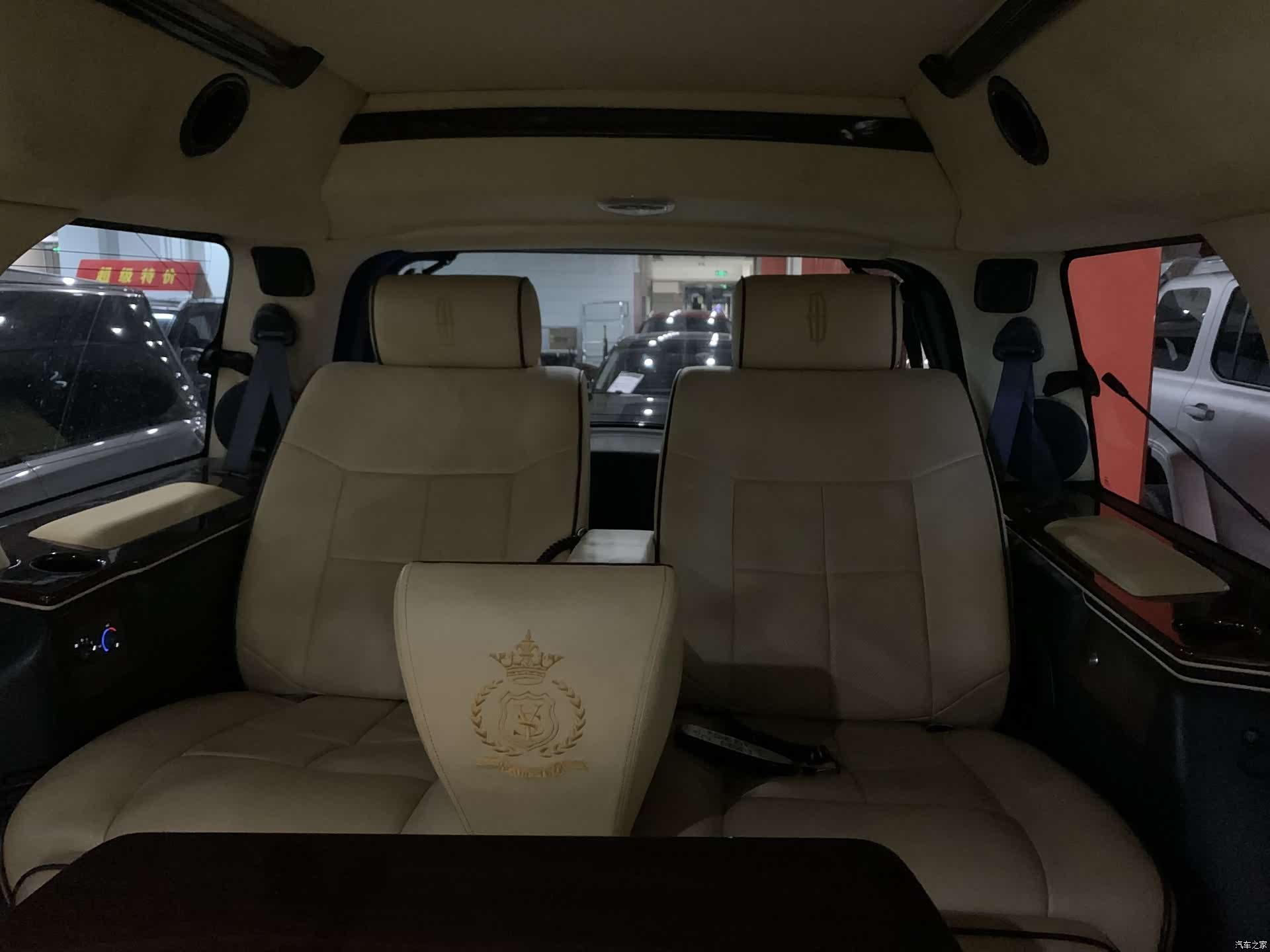 Lincoln Navigator, 2013 15