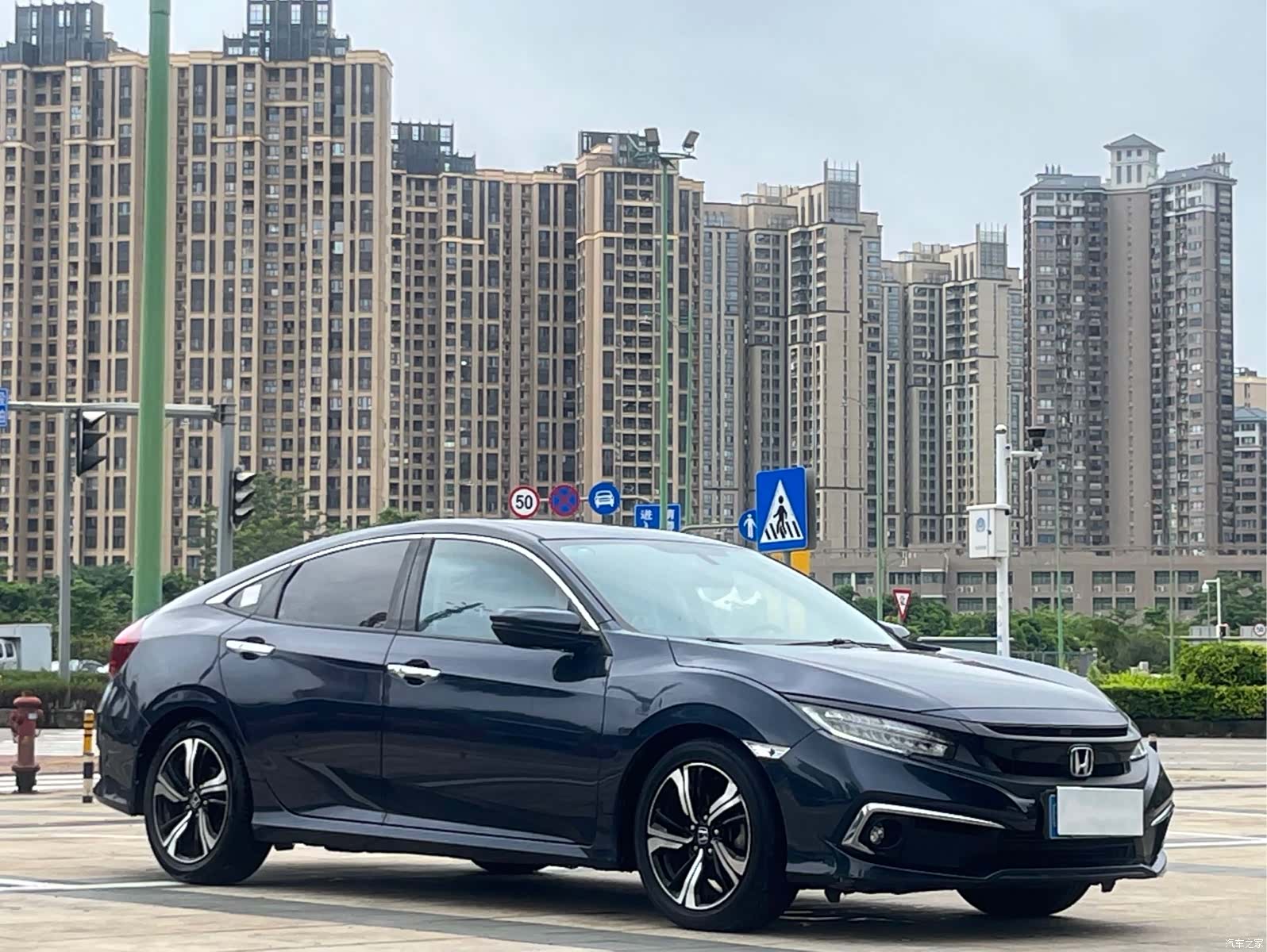 Honda Civic, 2019 3