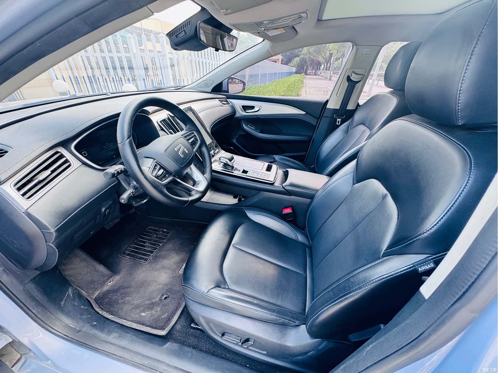 Rising Auto ER6, 2022 10
