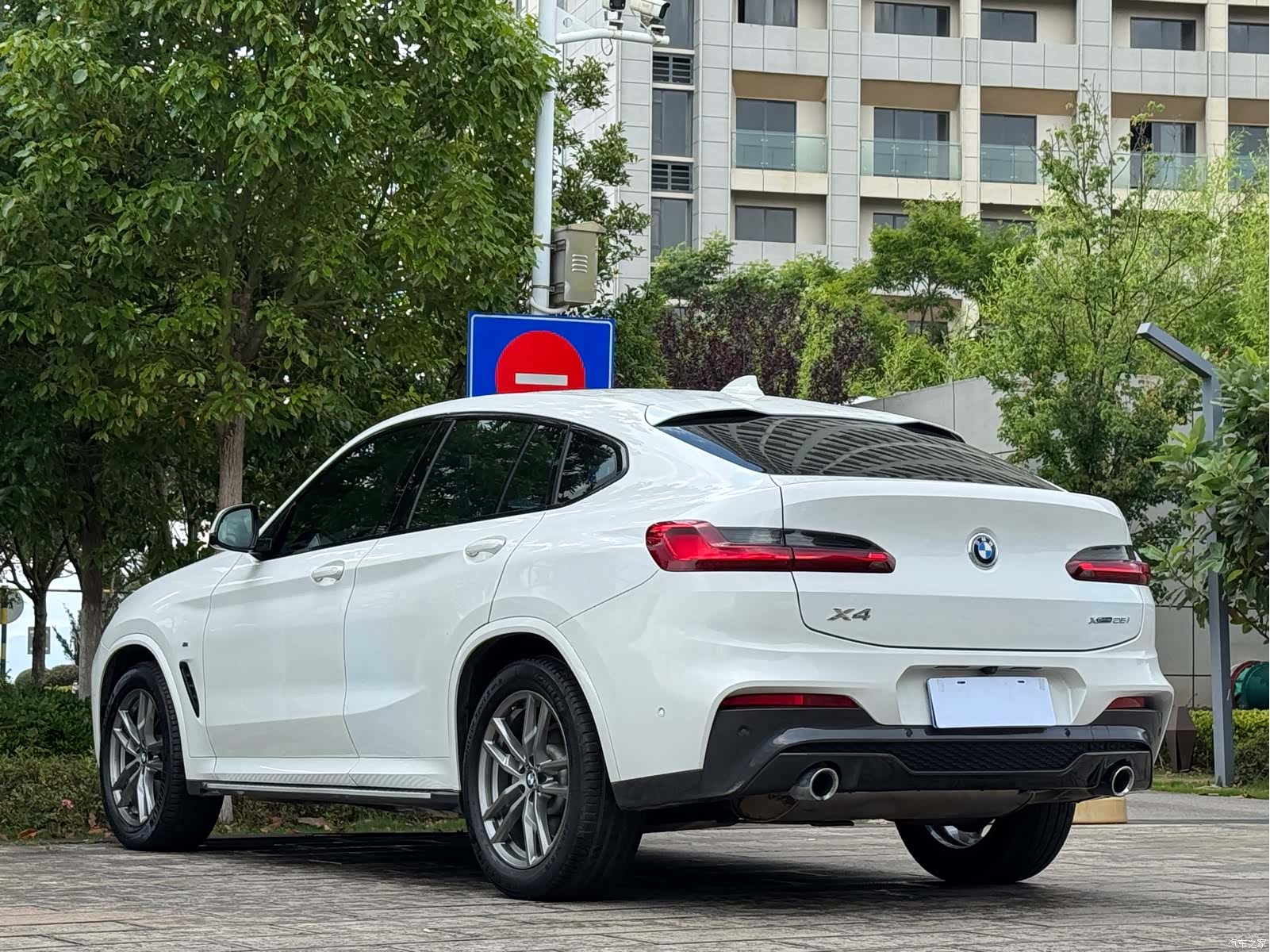 BMW X4, 2019 все фото