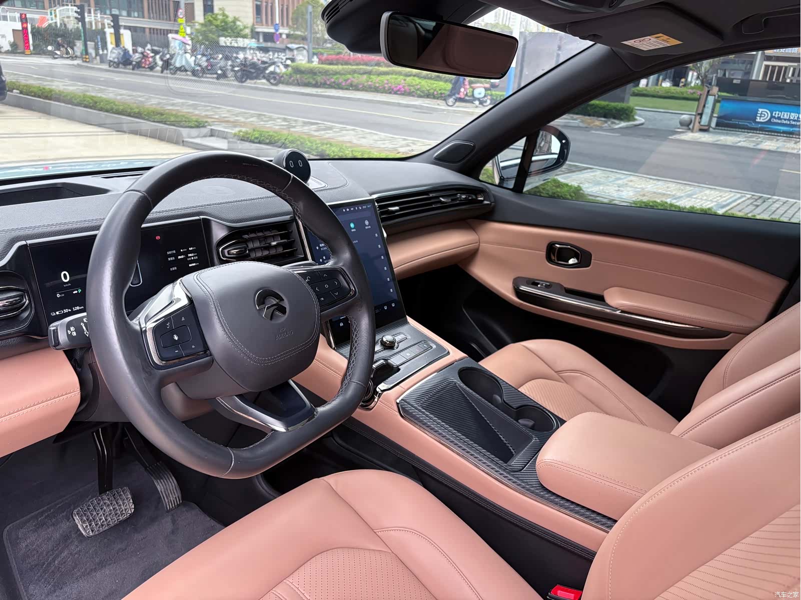 NIO ES6, 2022 10