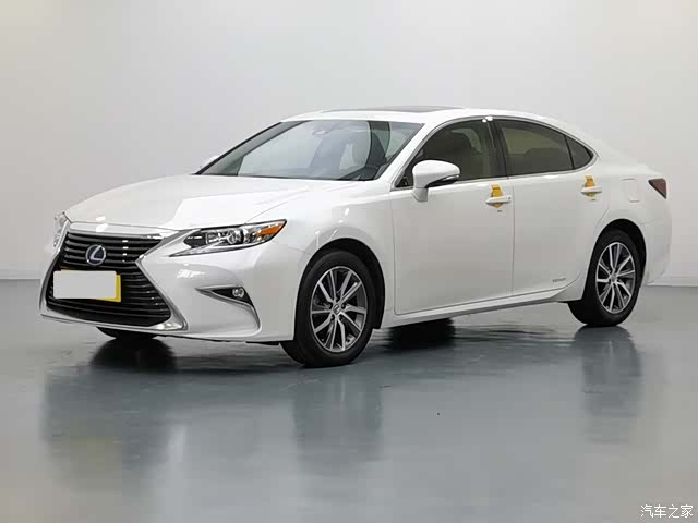 Lexus ES, 2017 2