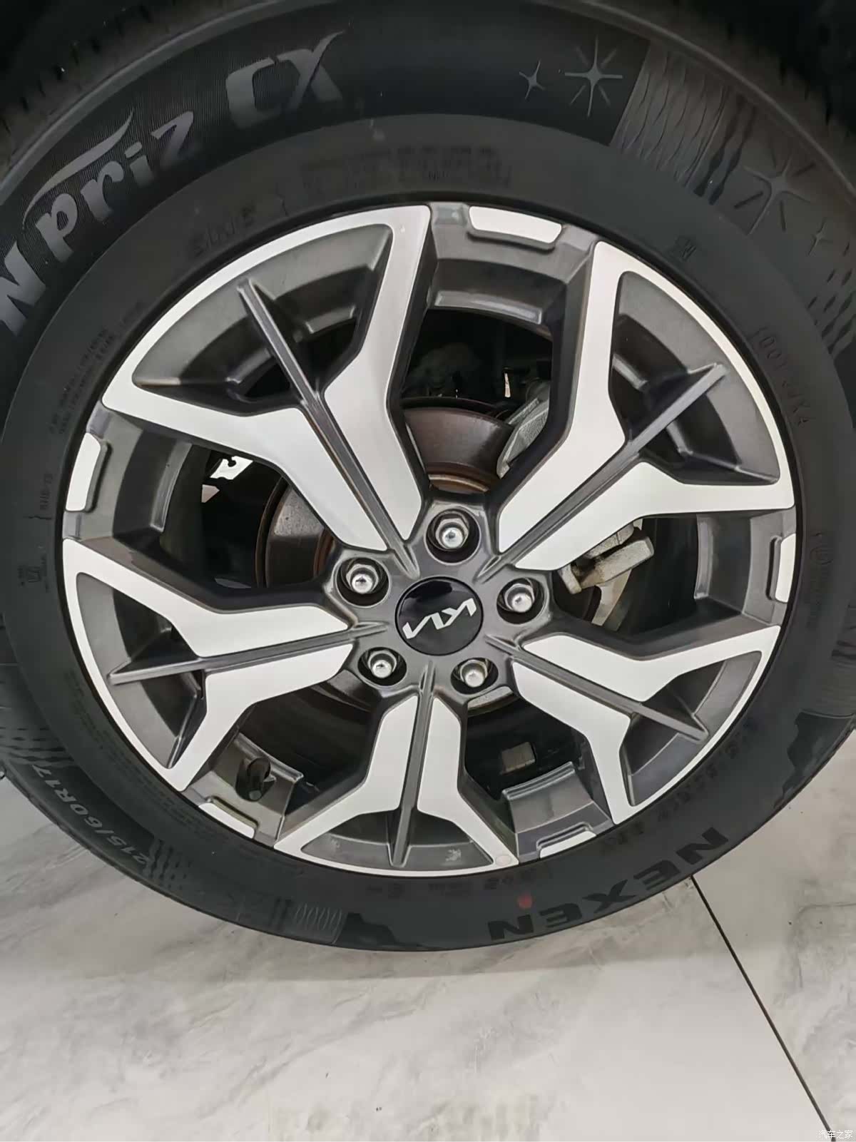Kia KX3, 2021 12