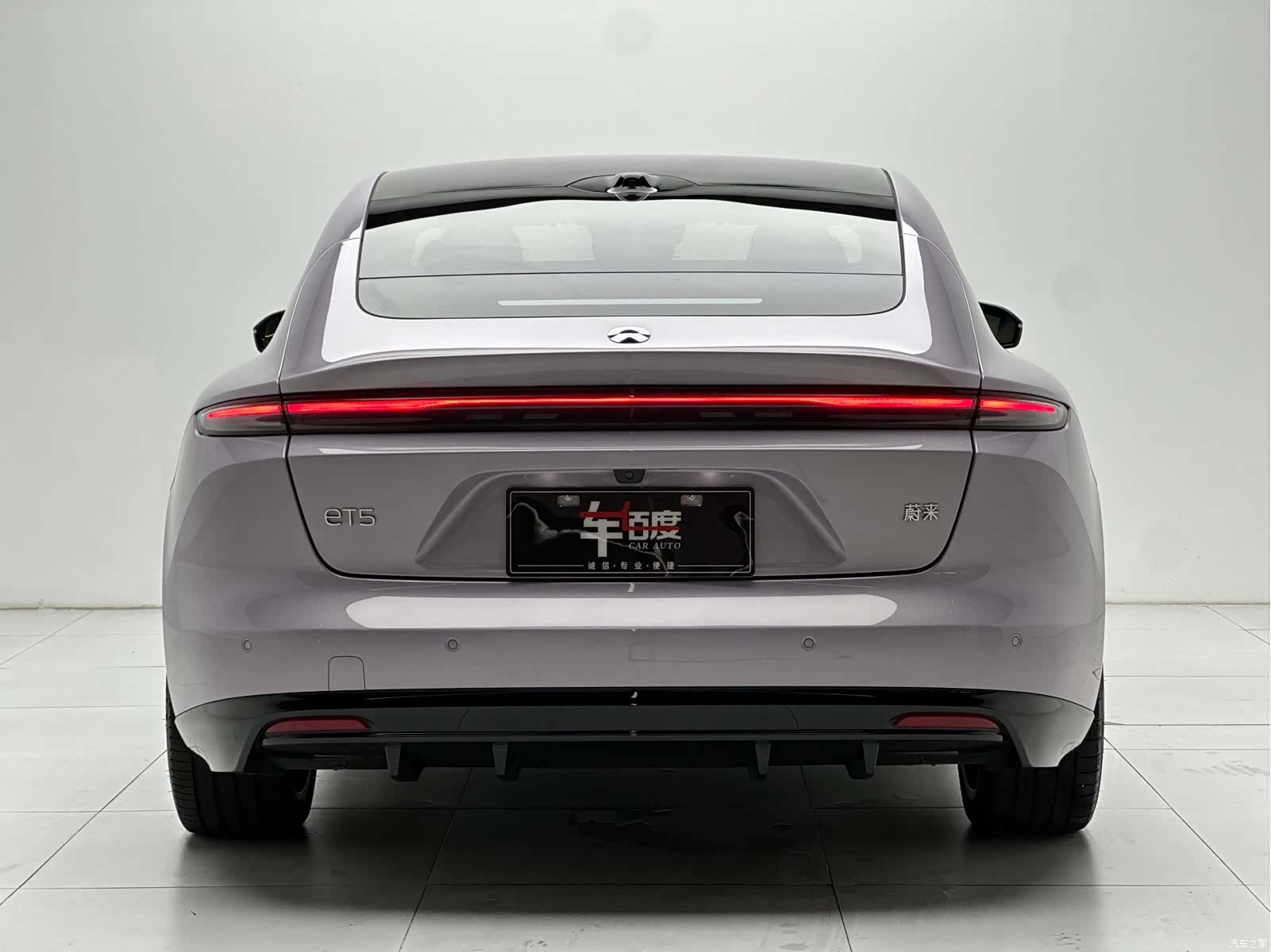 NIO ET5, 2025 все фото