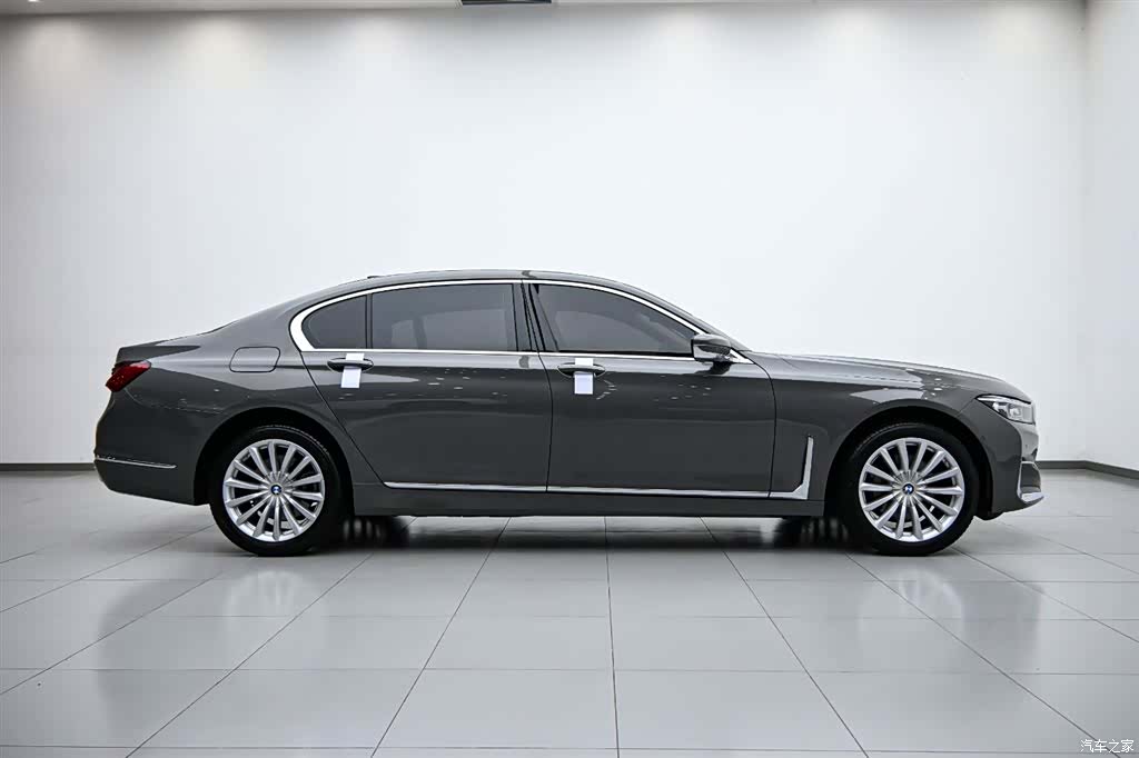 BMW 7 Series, 2022 6