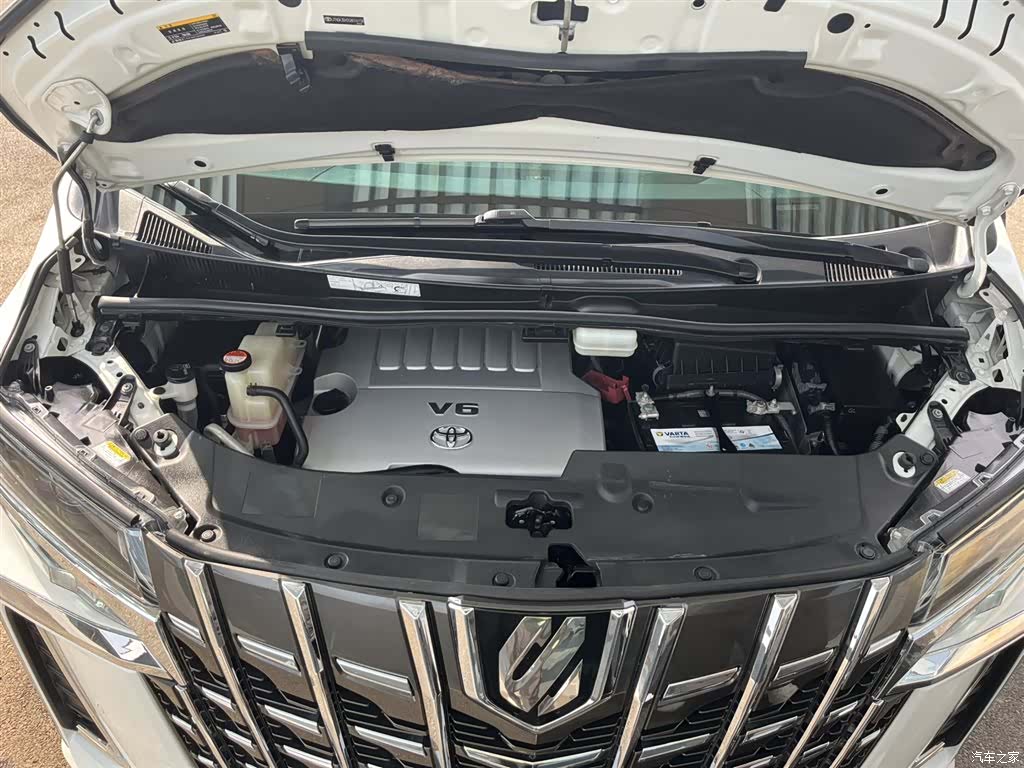 Toyota Alphard, 2016 9