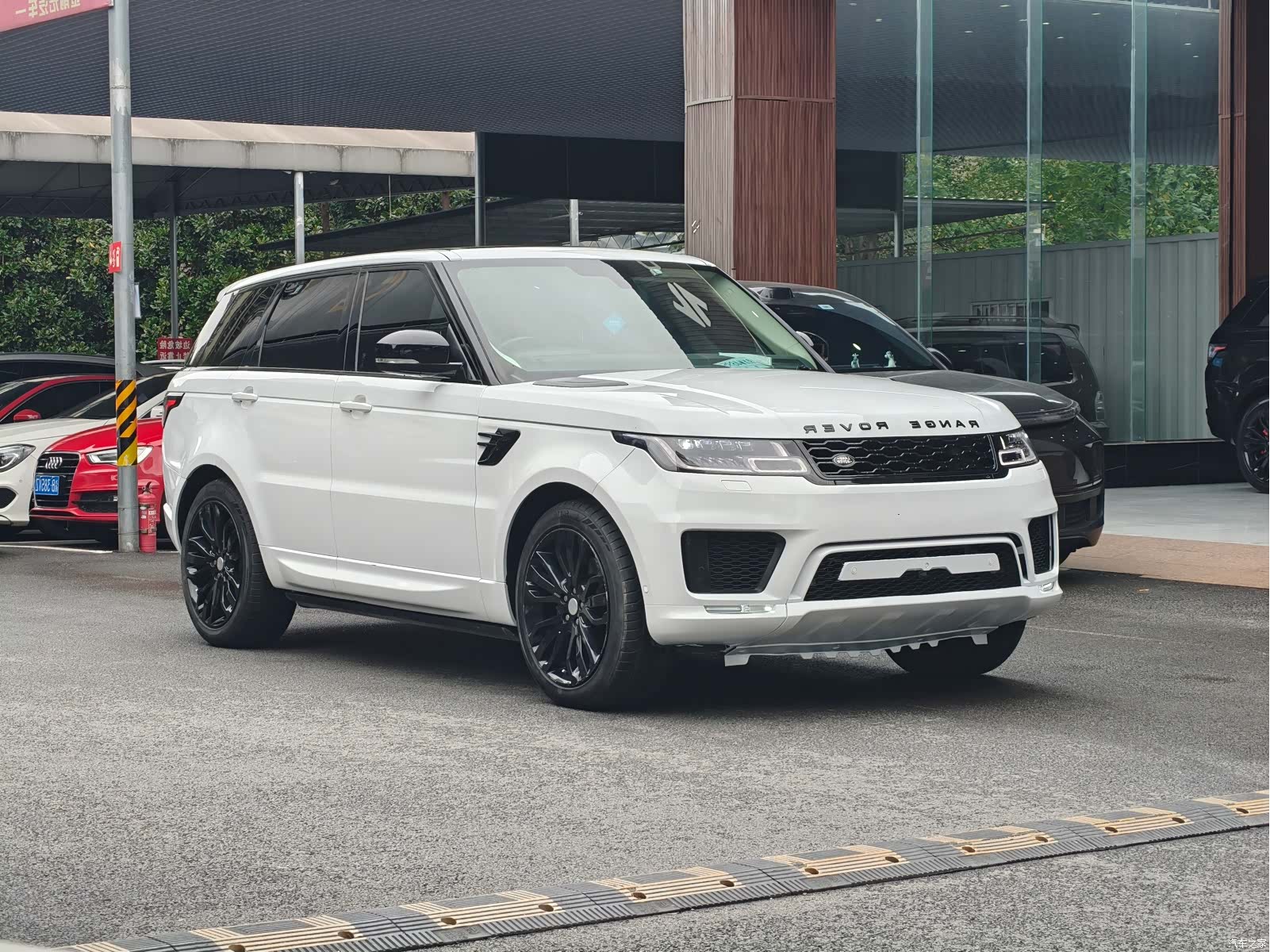 Land Rover Range Rover, 2015 3