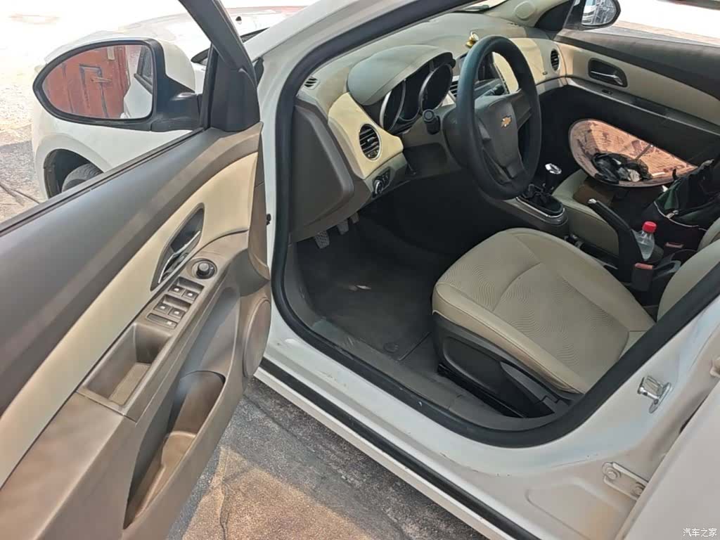 Chevrolet SE, 2016 16