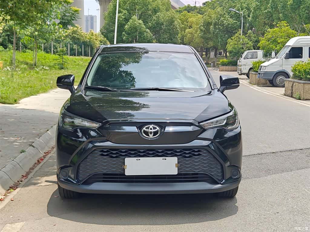 Toyota Frontlander, 2024 3