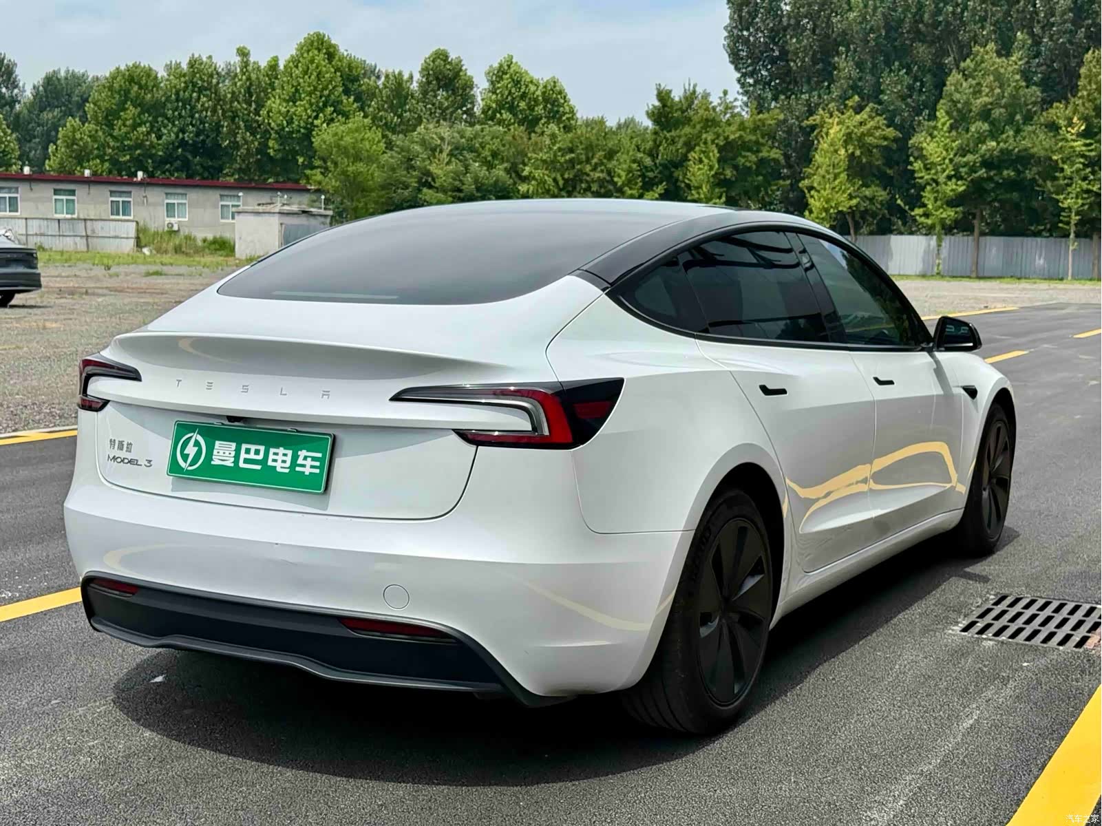 Tesla Model 3, 2024 8