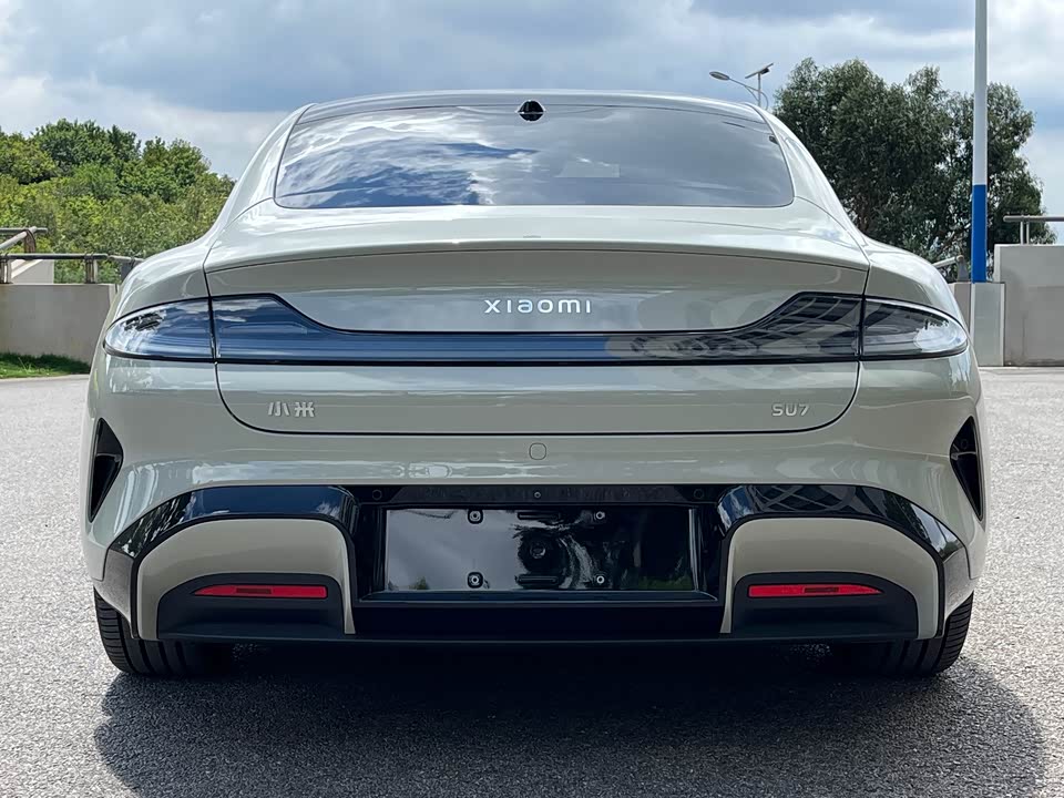 Xiaomi Xiaomi SU7 Xiaomi Xiaomi SU7