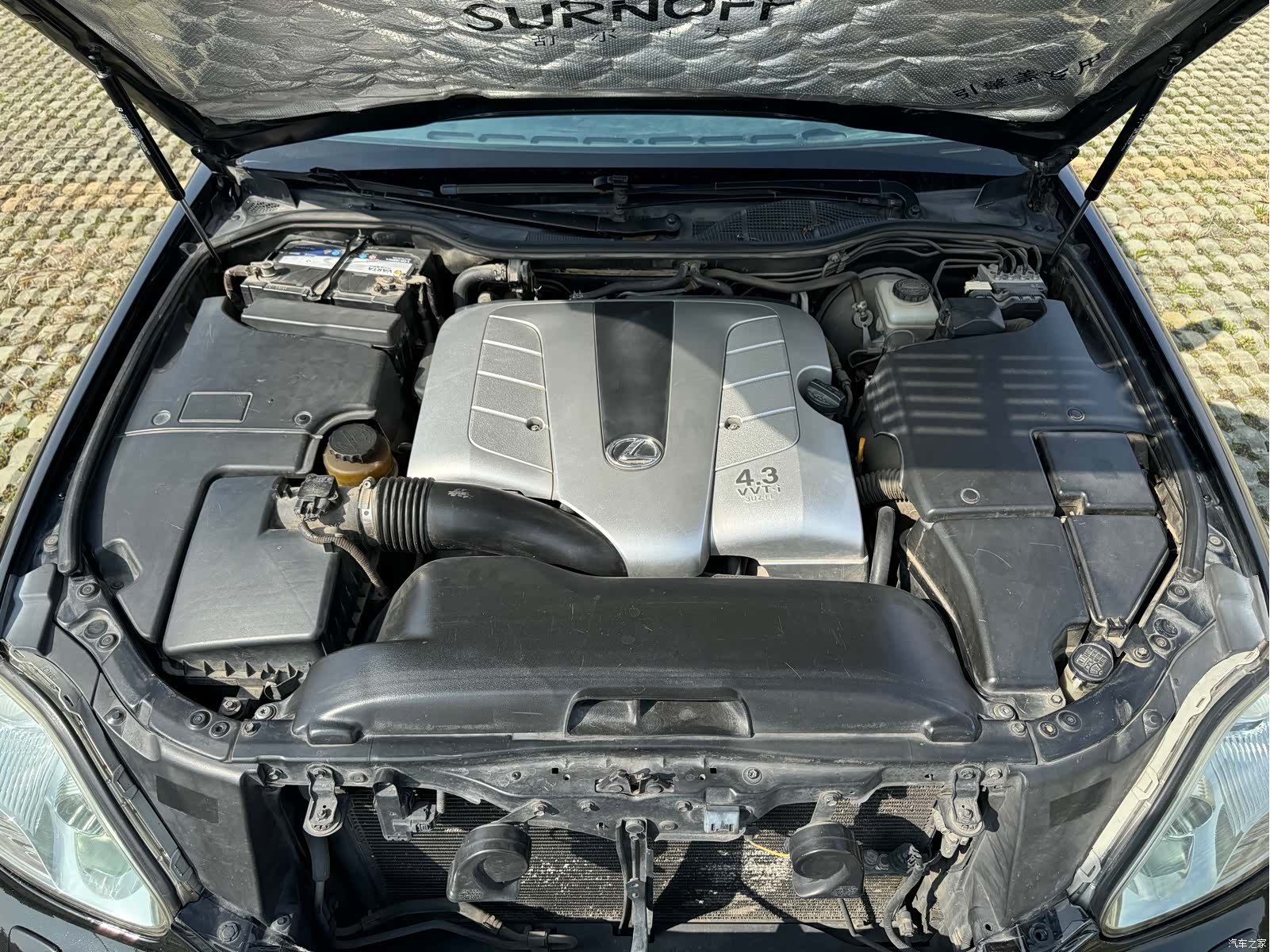 Lexus LS, 2004 10