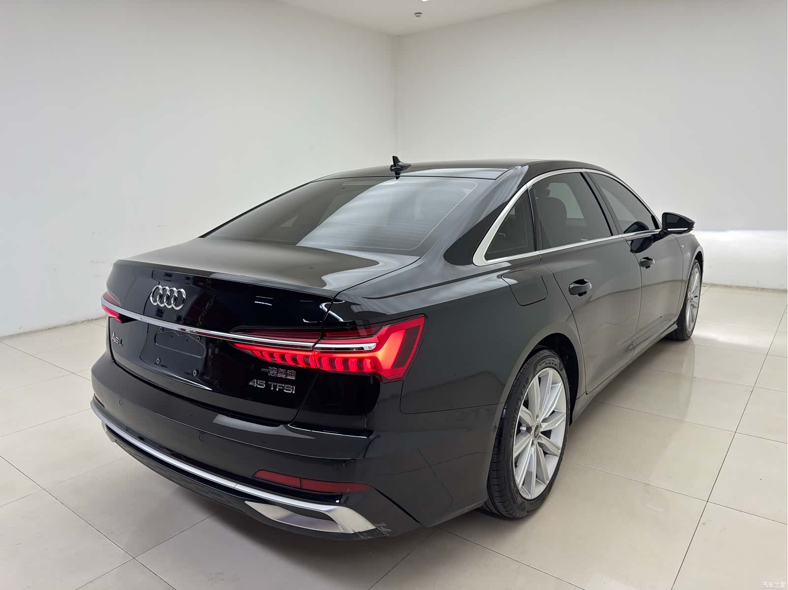 Audi A6L, 2023 4