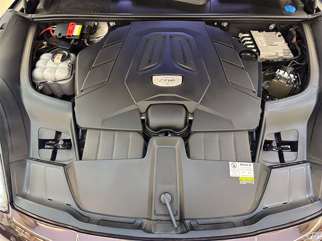 Porsche Cayenne, 2021 28
