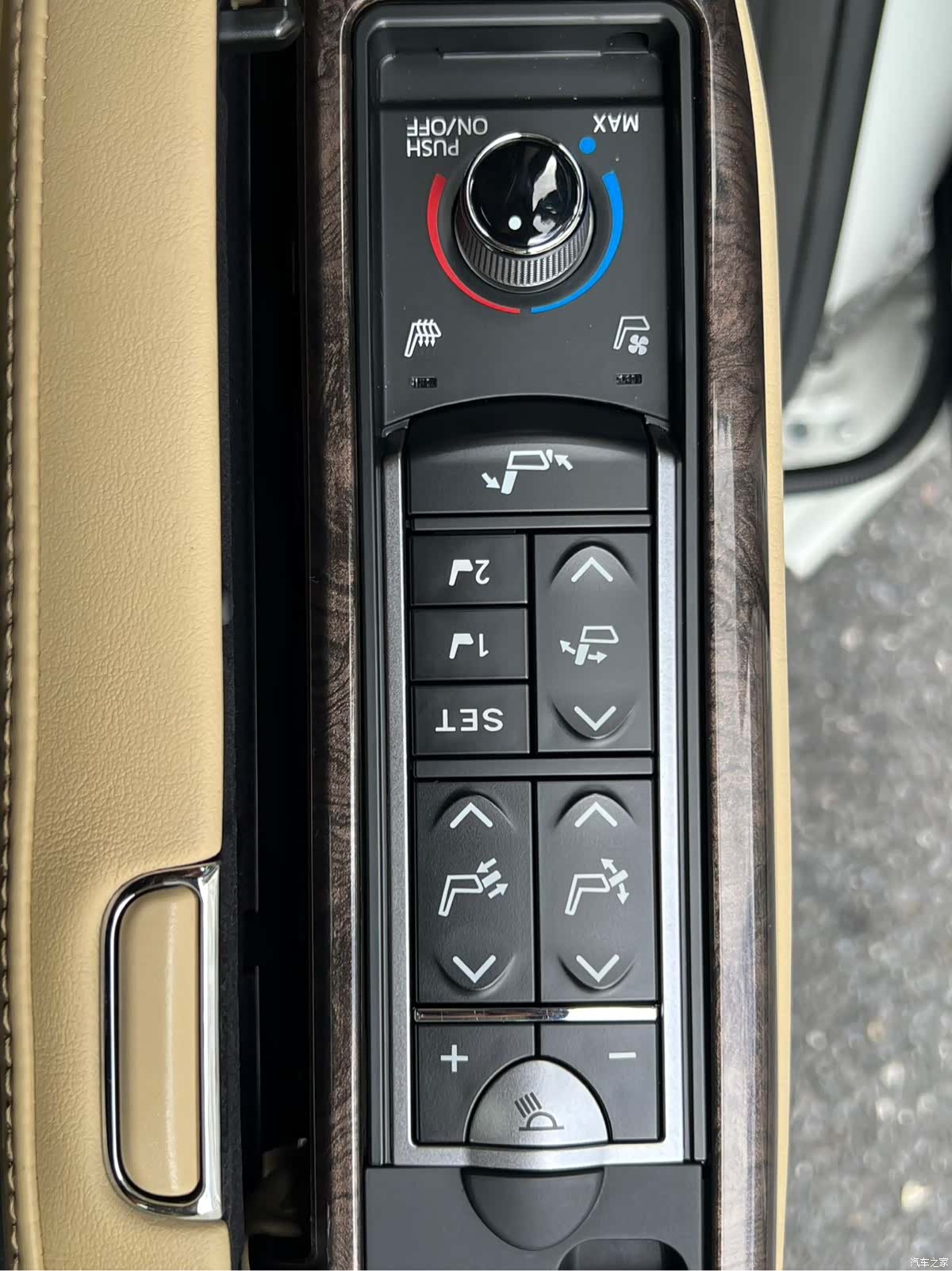 Toyota Alphard, 2018 18