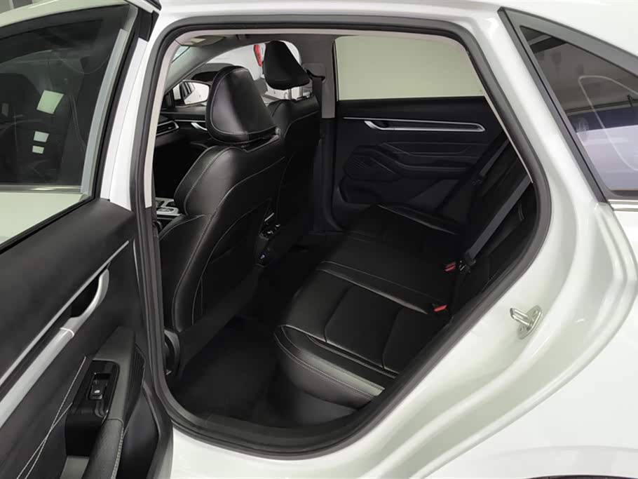 Geely Emgrand Geely Emgrand