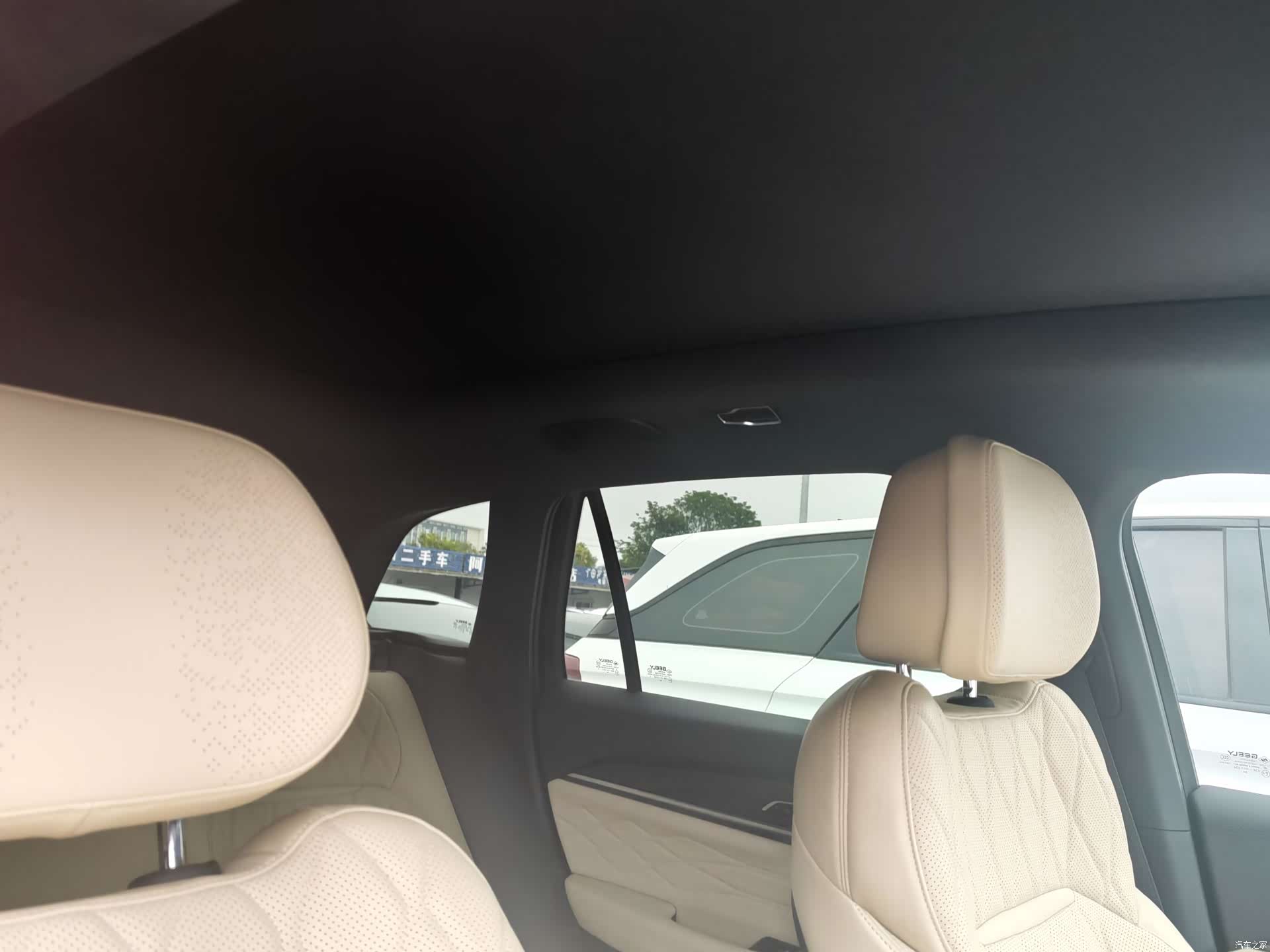 Geely Xingyue L, 2024 15