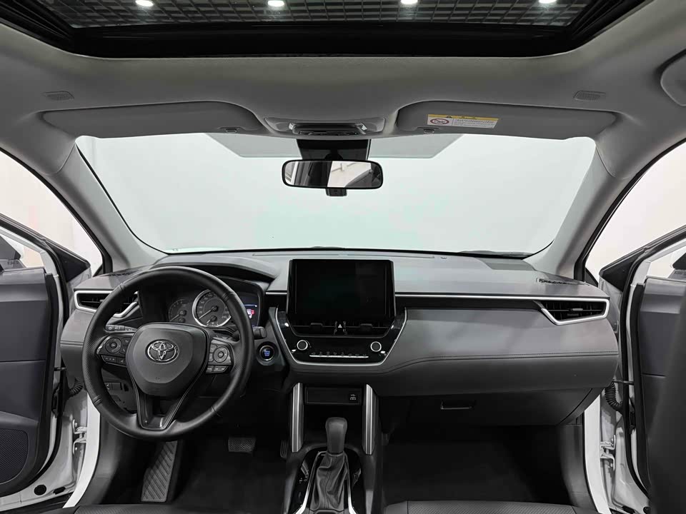 Toyota Corolla Sharp amplifier