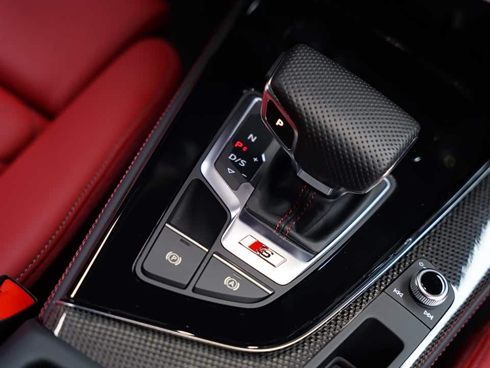 Audi S4 Audi S4