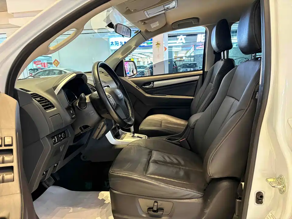 Isuzu mu-X Shepherd Ranger