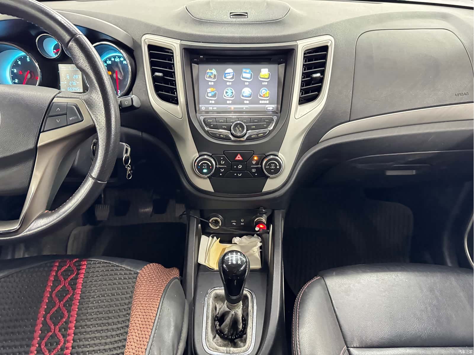 Changan CS35, 2014 10