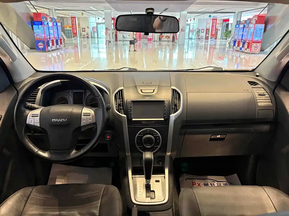 Isuzu mu-X Shepherd Ranger