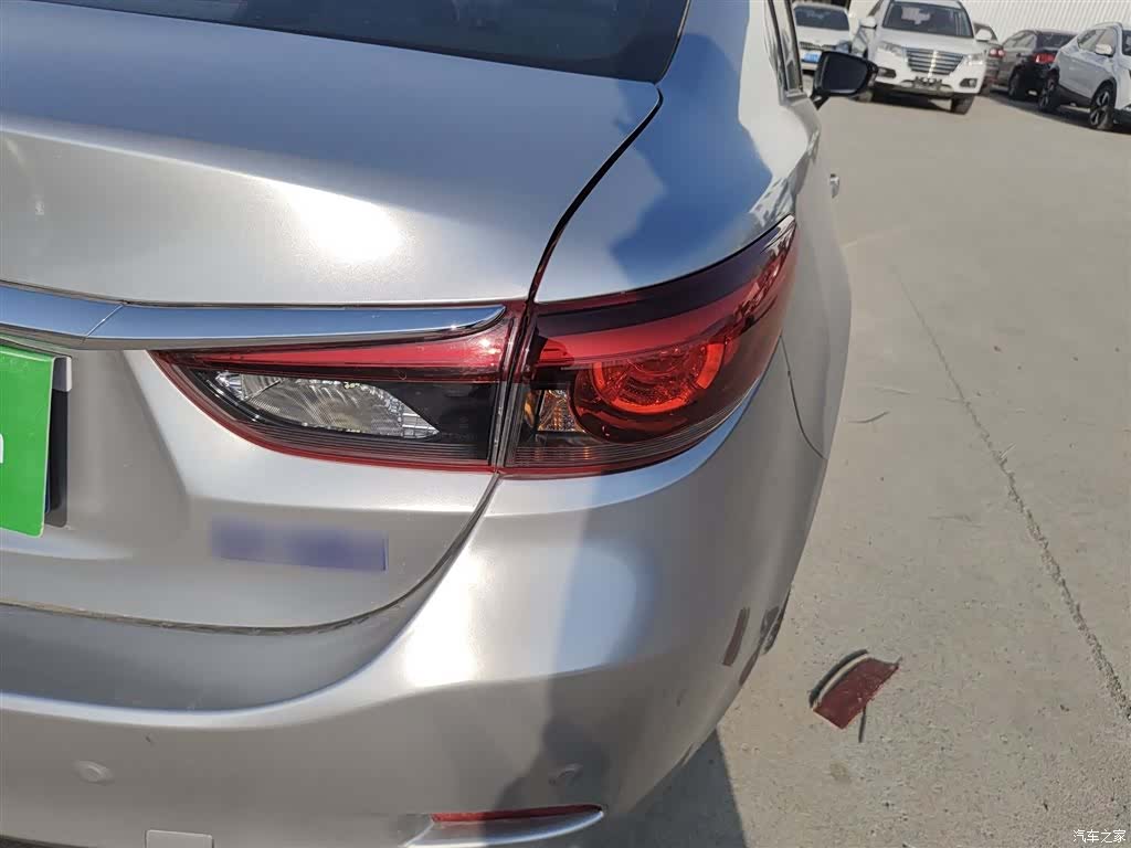 Mazda Atenza, 2017 8