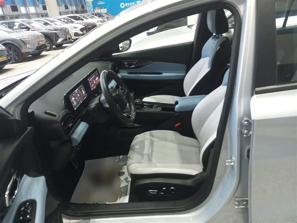 Trumpchi Shadow Leopard