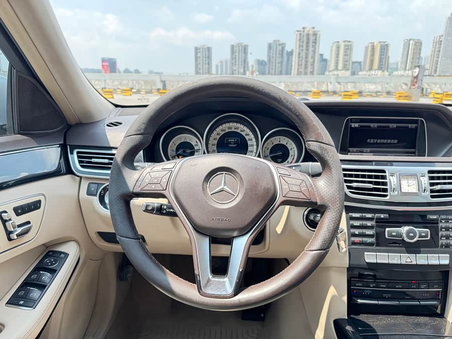 Mercedes-Benz E-Class 2014, фото 12
