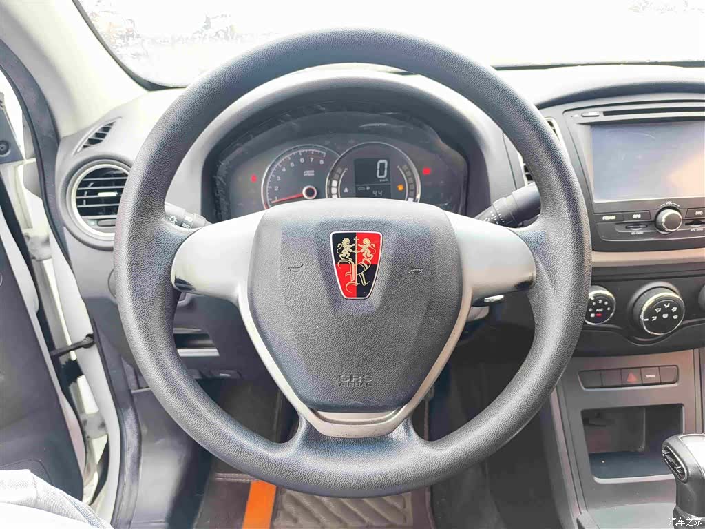 Roewe 350, 2017 15