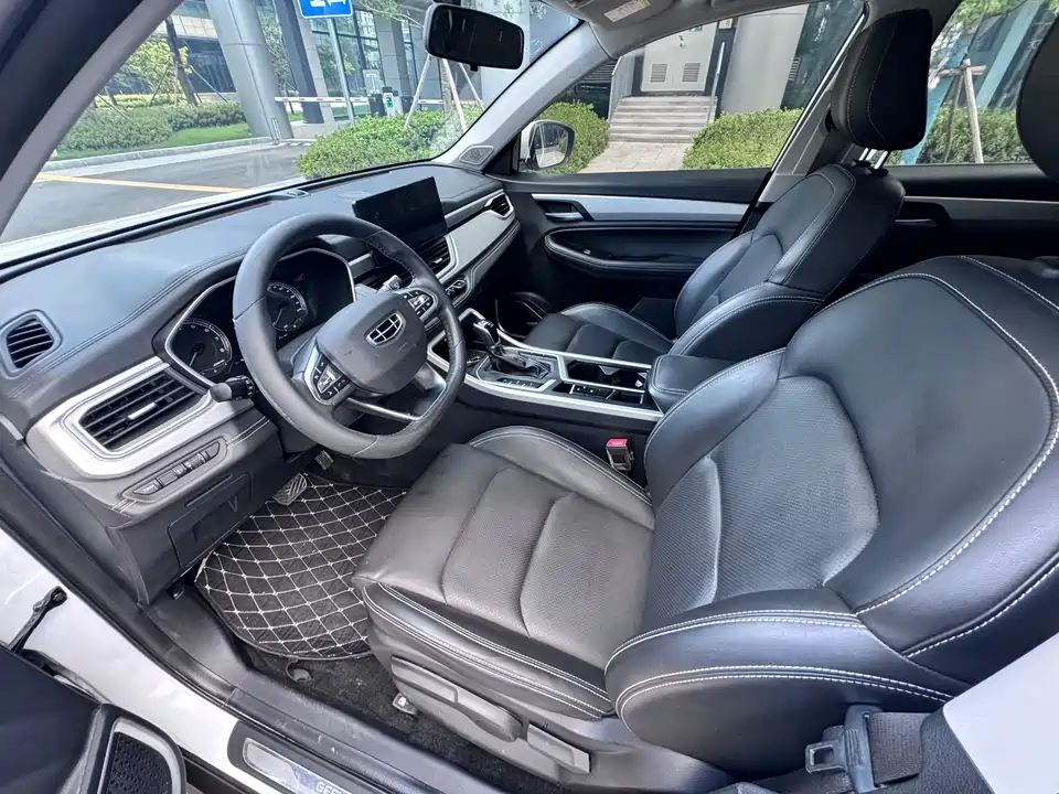 Geely Vision X6