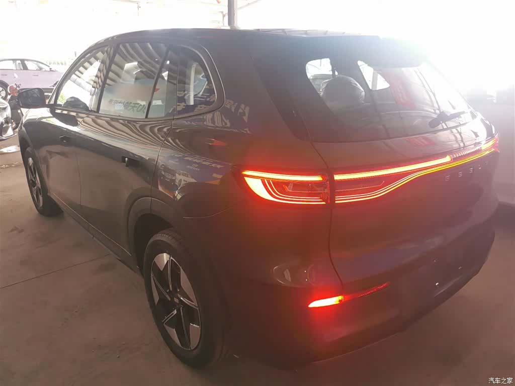 Geely Galaxy E5, 2026 все фото